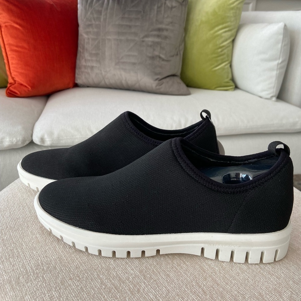 Blondo black knit sneakers size 8.5 NWB/NWT